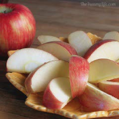 Cách làm nước ép táo và cần tây