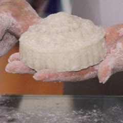 Cách làm bánh Trung Thu truyền thống thập cẩm