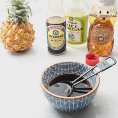 Cách làm Gà nướng thơm hành tây