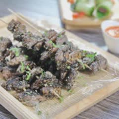 Cách làm thịt heo nướng mè đen