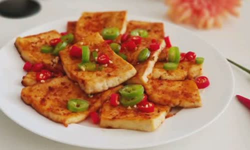 Cách làm Đậu Hũ Nướng Sốt Cay Thơm đơn giản, cực ngon cơm