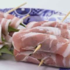 Cách làm ba chỉ cuộn bánh gạo xiên nướng