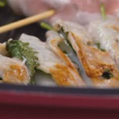 Cách làm ba chỉ cuộn bánh gạo xiên nướng