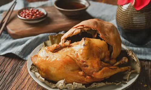 Cách làm Gà nướng bọc lá sen bột
