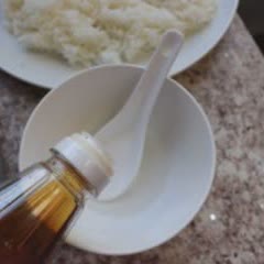 Cách làm Pizza cơm cá hồi ăn sống
