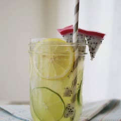 Cách làm Cocktail chanh thanh long