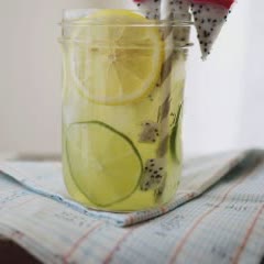 Cách làm Cocktail chanh thanh long