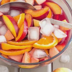 Cách làm Cocktail trái cây rượu vang đỏ