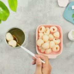 Cách làm Hồng Trà Thạch Vải Dole giải nhiệt mùa hè