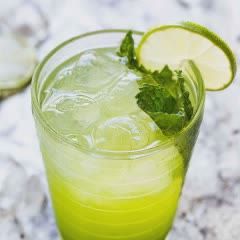 Cách làm Mojito chanh bạc hà nhanh gọn