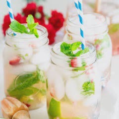 Cách làm Mojito dâu chanh
