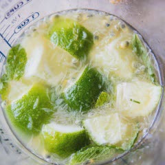 Cách làm Mojito dâu tây bụp giấm