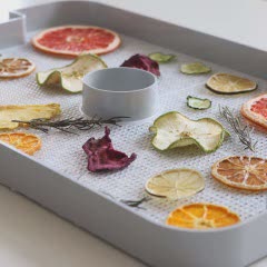 Cách làm nước detox trái cây khô