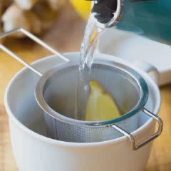 Cách làm Nước gừng chanh mật ong