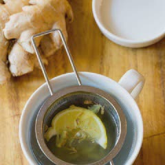Cách làm Nước gừng chanh mật ong