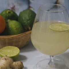 Cách pha nước gừng mật ong giải rượu