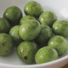 Cách làm Sấu ngâm đường vàng
