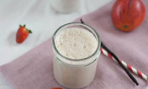 Cách làm sinh tố dâu chuối táo