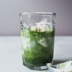 Cách làm soda matcha phủ kem