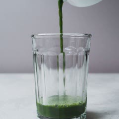 Cách làm soda matcha phủ kem
