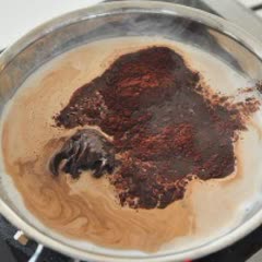 Cách Pha Sữa Chocolate Nóng Đơn Giản Cho Ngày Lạnh