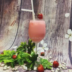 Cách làm Sữa Chua - Yogurt Si Rô Dâu giải nhiệt mùa hè