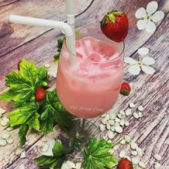 Cách làm Sữa Chua - Yogurt Si Rô Dâu giải nhiệt mùa hè