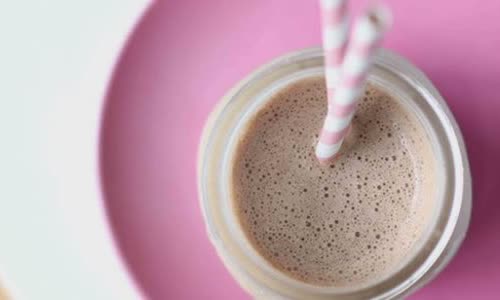 Cách Làm Sữa Lắc Chocolate Thơm Ngon Mát Lạnh