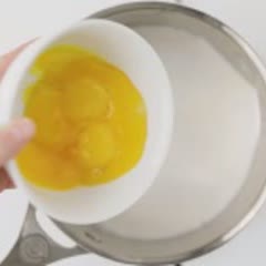 Cách làm Trà Chai sữa trứng
