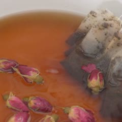 Cách làm trà sữa hoa hồng