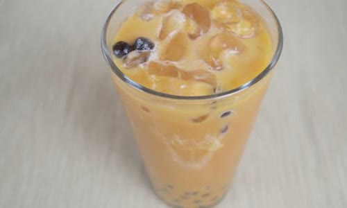 Cách làm trà sữa trân châu kiểu Thái