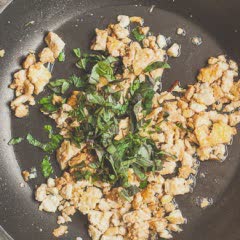 Cách làm đậu hũ xào cay ngon