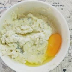 Cách làm bánh đậu hũ tôm