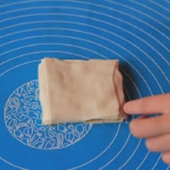 Cách làm bánh chiên cay nhiều lớp kiểu Hoa