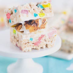 Cách làm Bánh cốm trộn Marshmallow