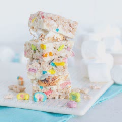 Cách làm Bánh cốm trộn Marshmallow