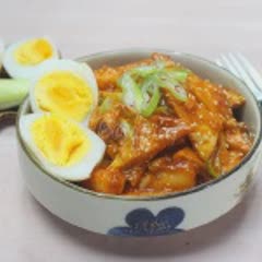 Cách Làm Bánh Gạo Cay Hàn Quốc Tokbokki