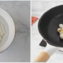 Cách làm bánh gạo xào trứng cút