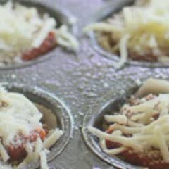 Cách làm bánh hoành thánh phô mai nướng