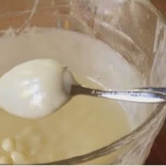 Cách Làm Bánh Kem Chuối Tươi Thơm Ngọt Ngày Hè