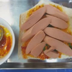 Cách Làm Bánh Mì Nướng Sa Tế Siêu Đơn Giản Tại Nhà
