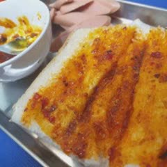 Cách Làm Bánh Mì Nướng Sa Tế Siêu Đơn Giản Tại Nhà
