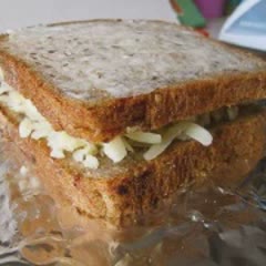 Cách làm Bánh mì phô mai nướng bằng bàn ủi