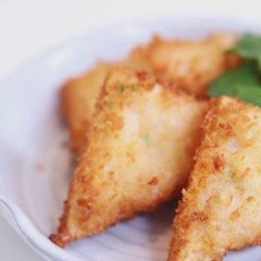 Cách Làm Bánh Mì Sandwich Kẹp Tôm Cho Bữa Sáng