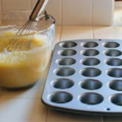 Cách làm Bánh muffin xúc xích