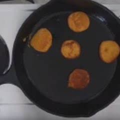 Cách làm Bánh pancake khoai lang