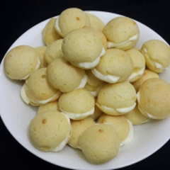 Cách làm bánh su kem Chewy Junior với nhân phô mai hấp dẫn