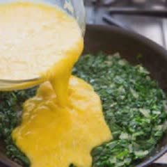 Cách làm Bánh trứng cải bó xôi