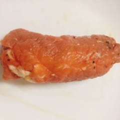 Cách làm Bò cuộn bắp non chiên xù