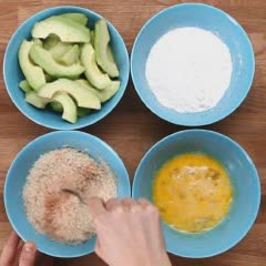 Cách làm bơ tẩm bột nướng giòn